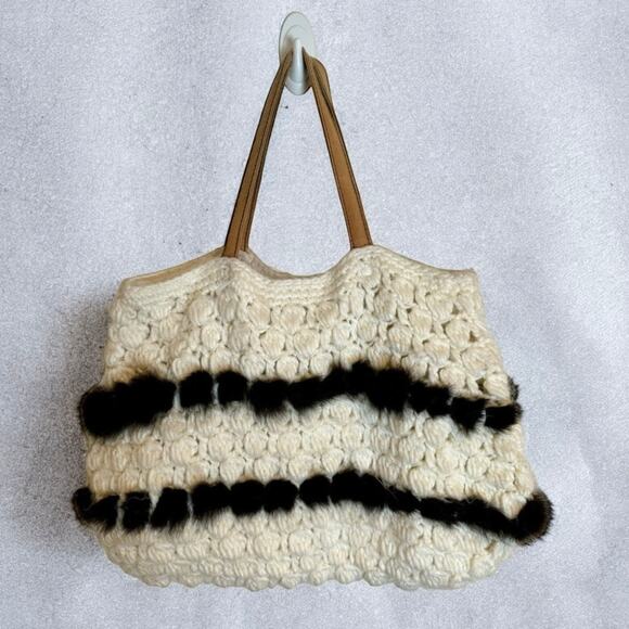 Y2K Knit Faux Fur Mid Size Shoulder Bag - Picture 2 of 7